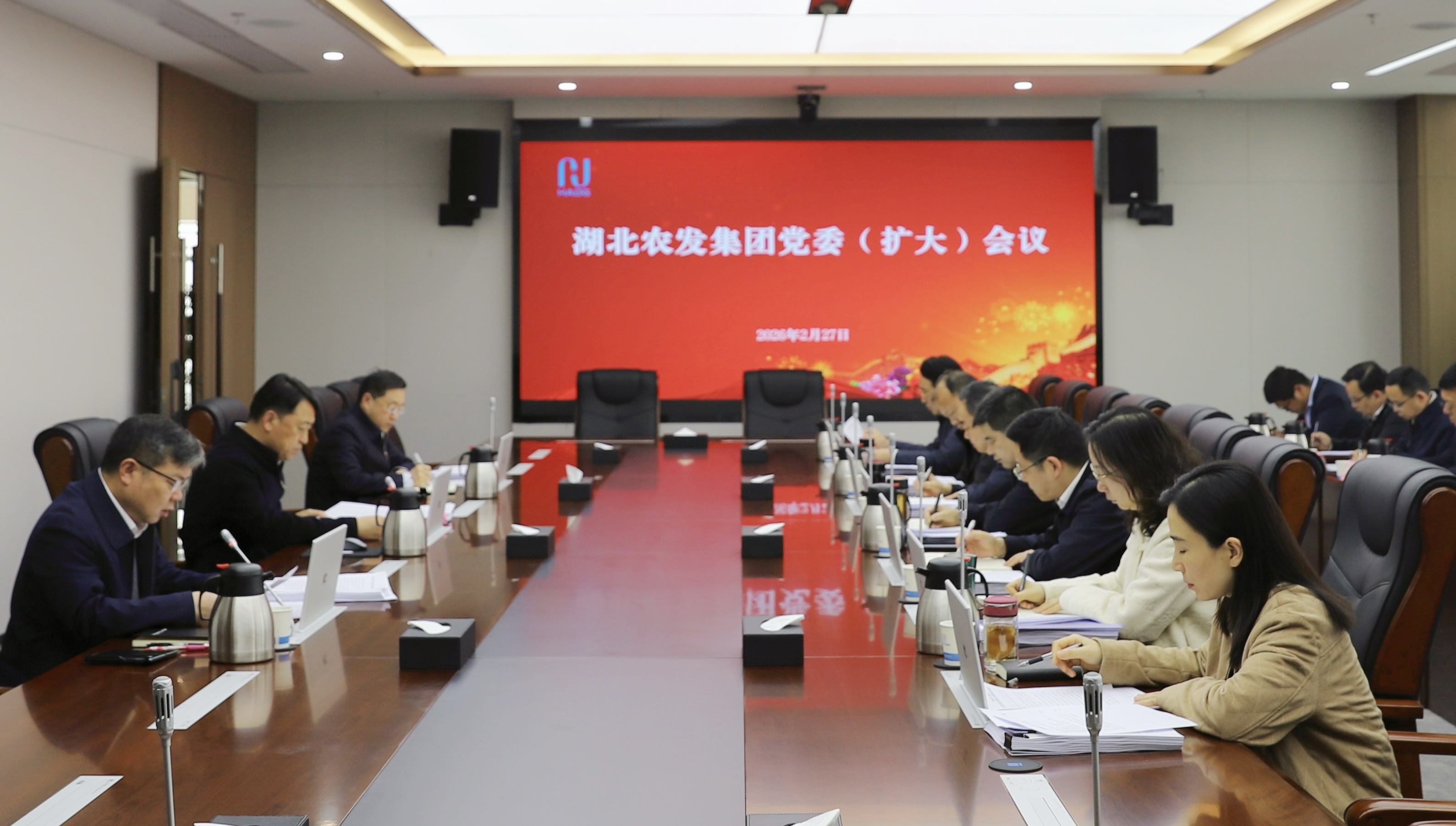hahabet星辰大海官方网站-妄想从这里起头